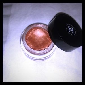 CHANEL ILLUSION D OMBRE